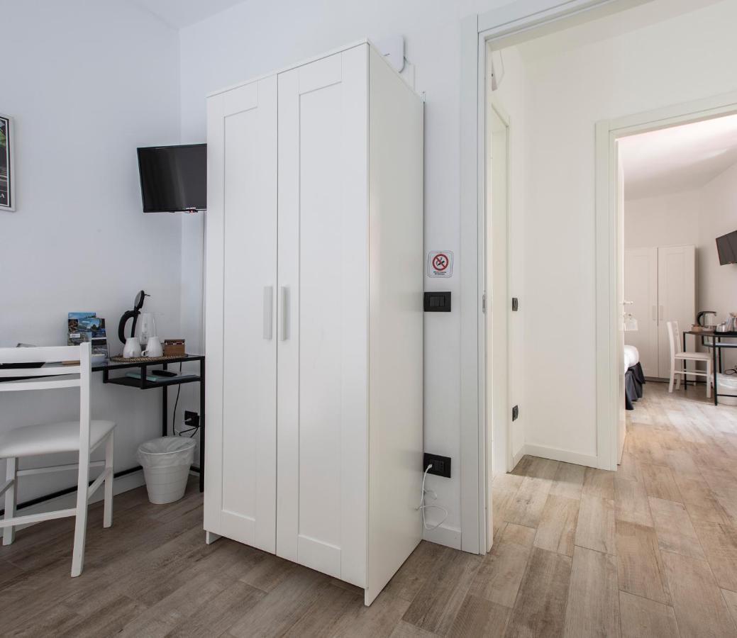 La Casa Del Sarto - Rooms And Apartments Lecco Ngoại thất bức ảnh