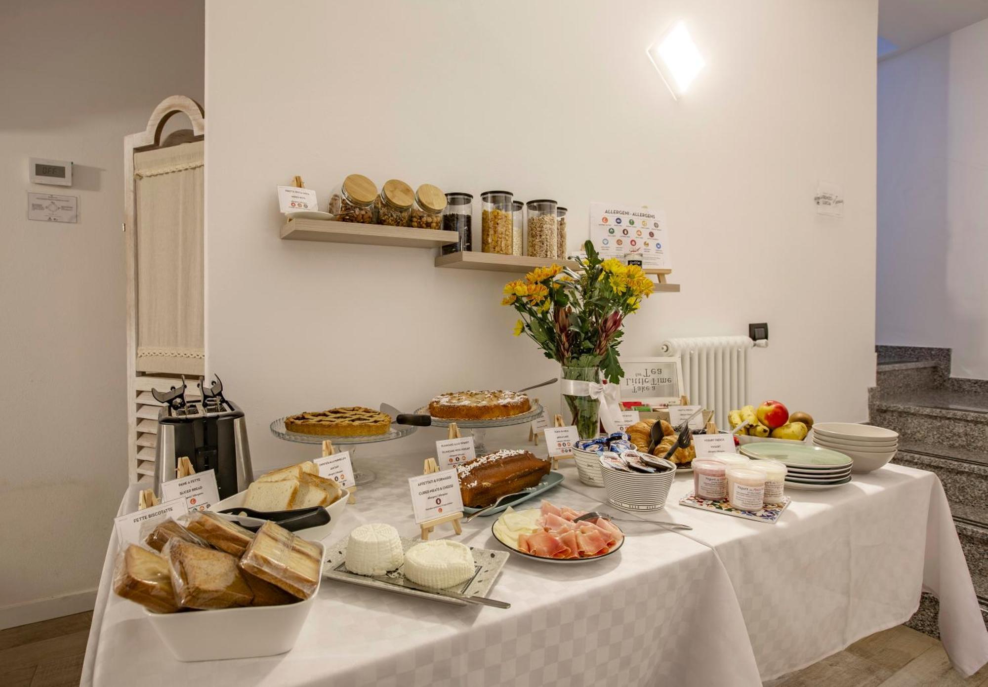 La Casa Del Sarto - Rooms And Apartments Lecco Ngoại thất bức ảnh