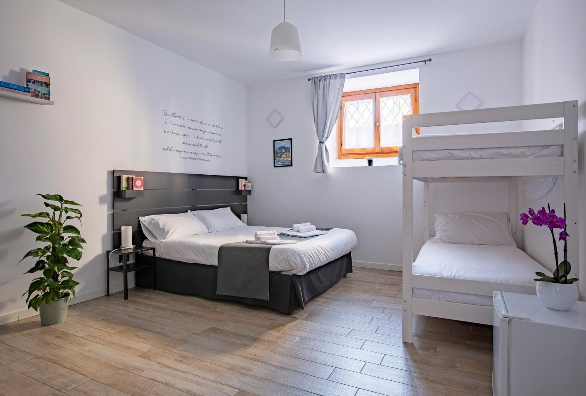 La Casa Del Sarto - Rooms And Apartments Lecco Ngoại thất bức ảnh