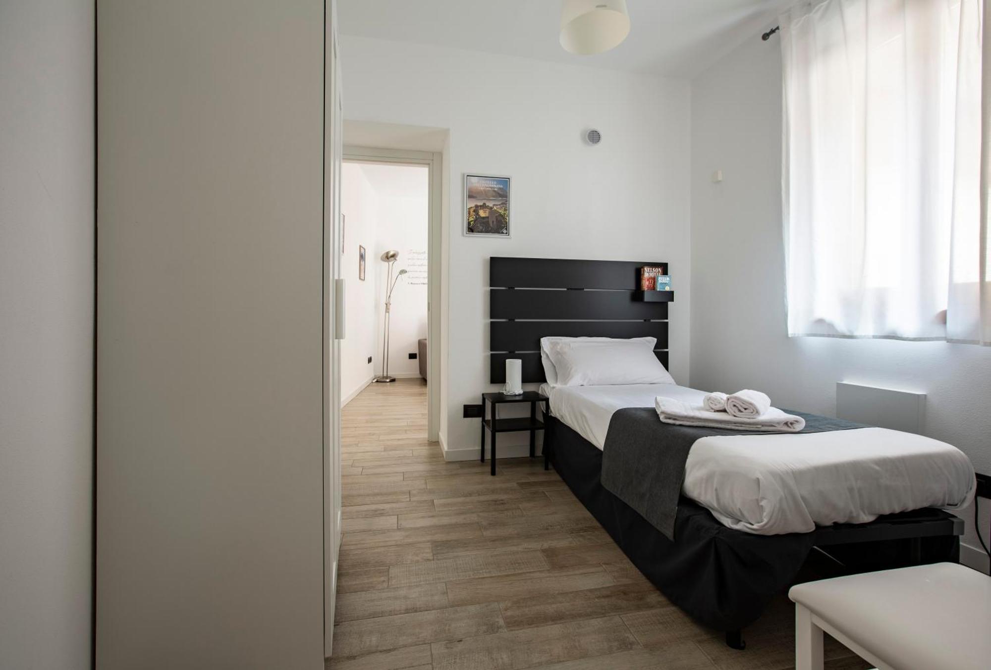 La Casa Del Sarto - Rooms And Apartments Lecco Ngoại thất bức ảnh