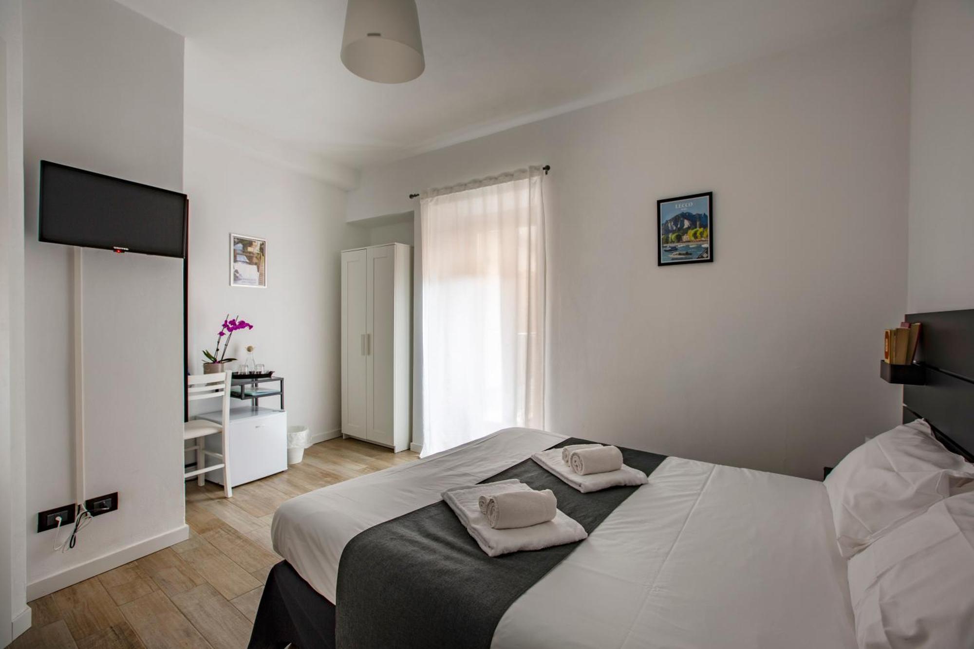 La Casa Del Sarto - Rooms And Apartments Lecco Ngoại thất bức ảnh